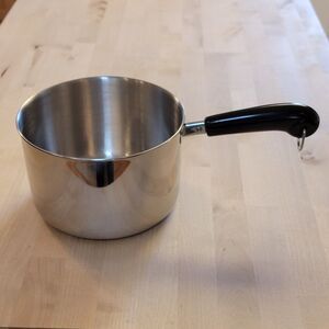 Revere Ware 1801 Solid Heavy Stainless Steel Bottom 3 Quart/2.85 L Sauce Pan Pot